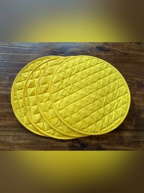 Yellow Quilted Round Placemats